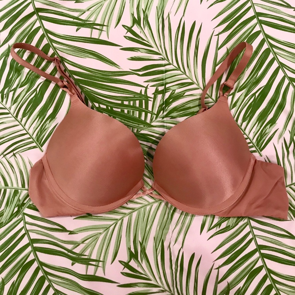 Victoria’s Secret Bombshell Plunge Bra